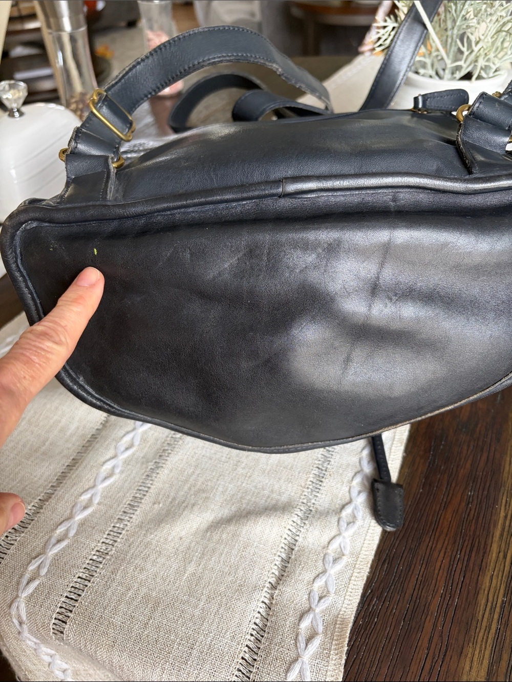 Vintage 1996 Coach Black Leather Drawstring Backpack  #9943 - Picture 3 of 14